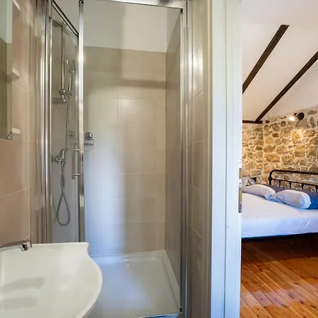 Kuca Za Odmor Nikola Holiday home Zadar