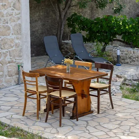 Holiday home Kuca Za Odmor Nikola