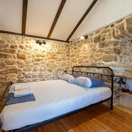 Holiday home Kuca Za Odmor Nikola Zadar